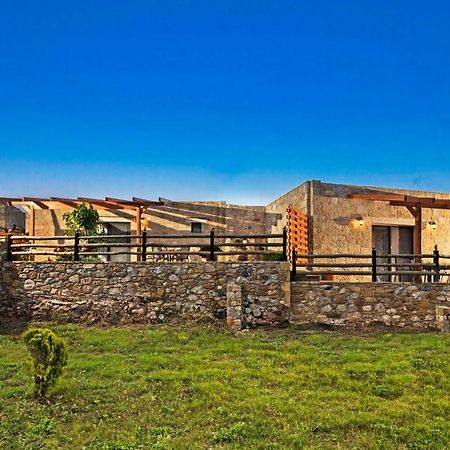 Petrakis Cretan Homes 基萨莫斯 外观 照片