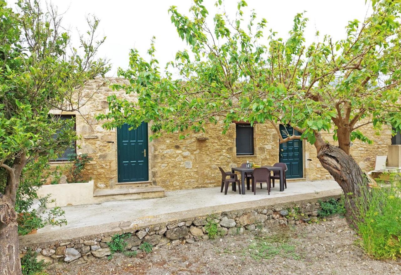 Petrakis Cretan Homes 基萨莫斯 外观 照片