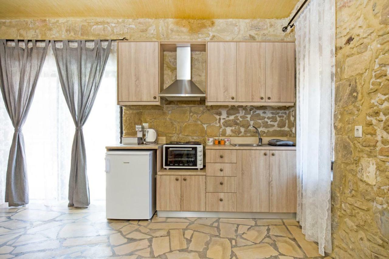 Petrakis Cretan Homes 基萨莫斯 外观 照片