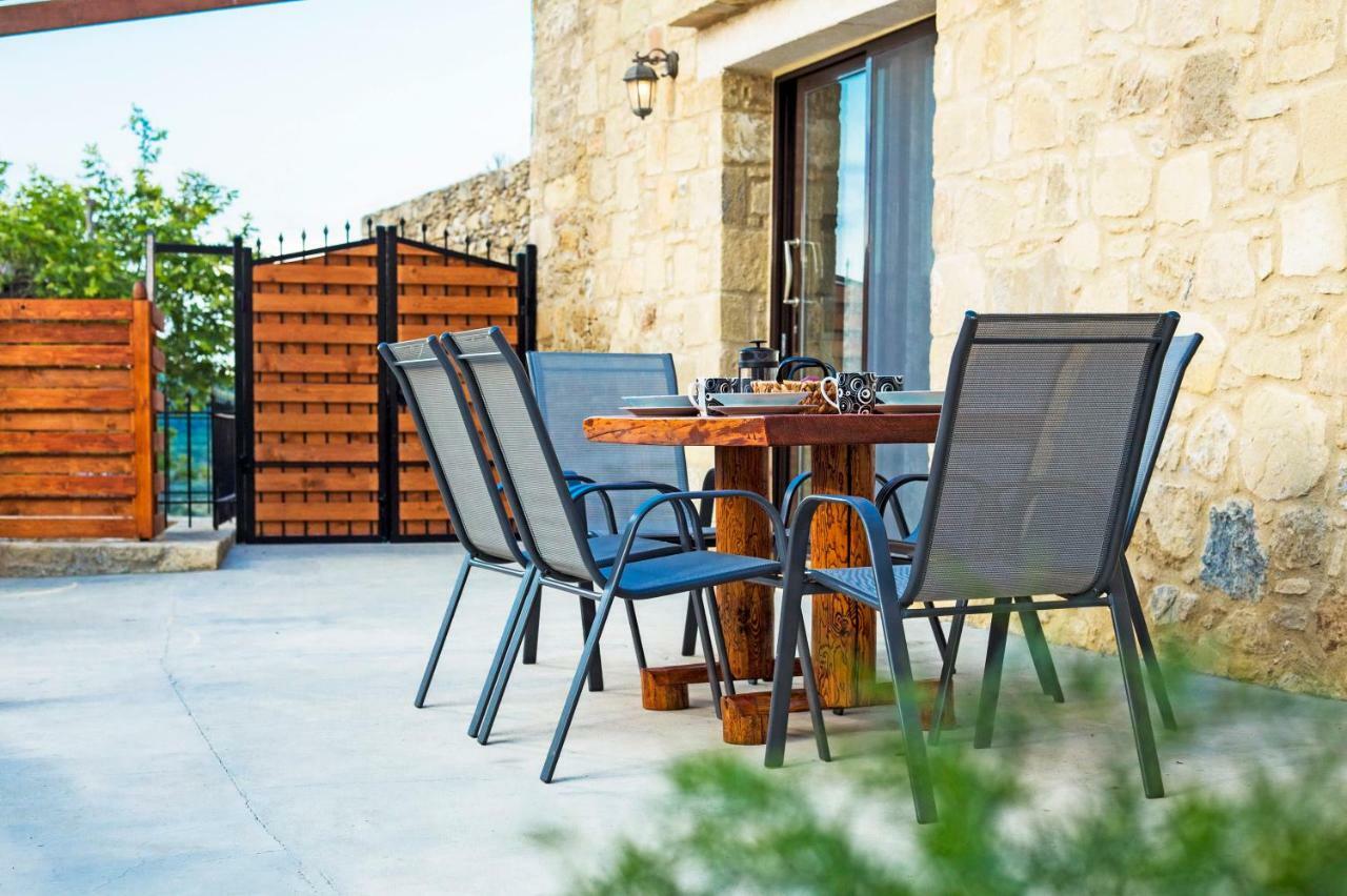 Petrakis Cretan Homes 基萨莫斯 外观 照片