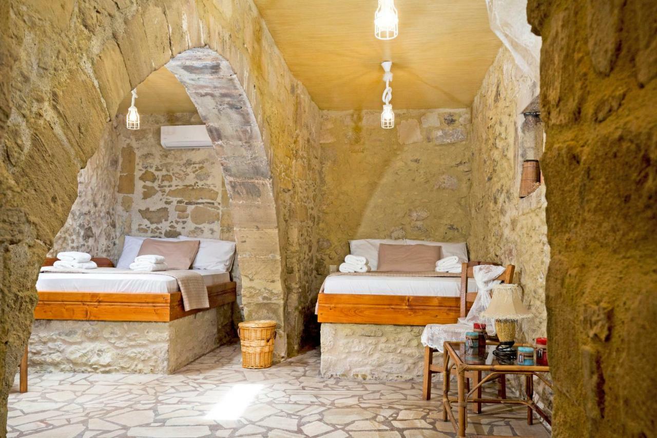 Petrakis Cretan Homes 基萨莫斯 外观 照片